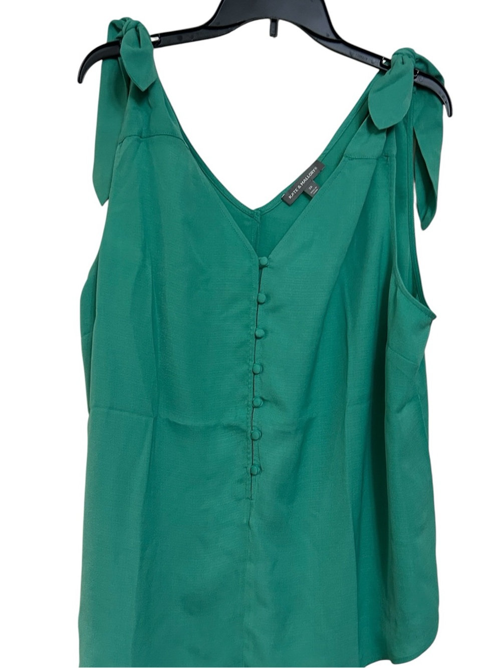 Kate and MallorySleeveless Emerald Tie-Shoulder Button-Front Camisole size 2X